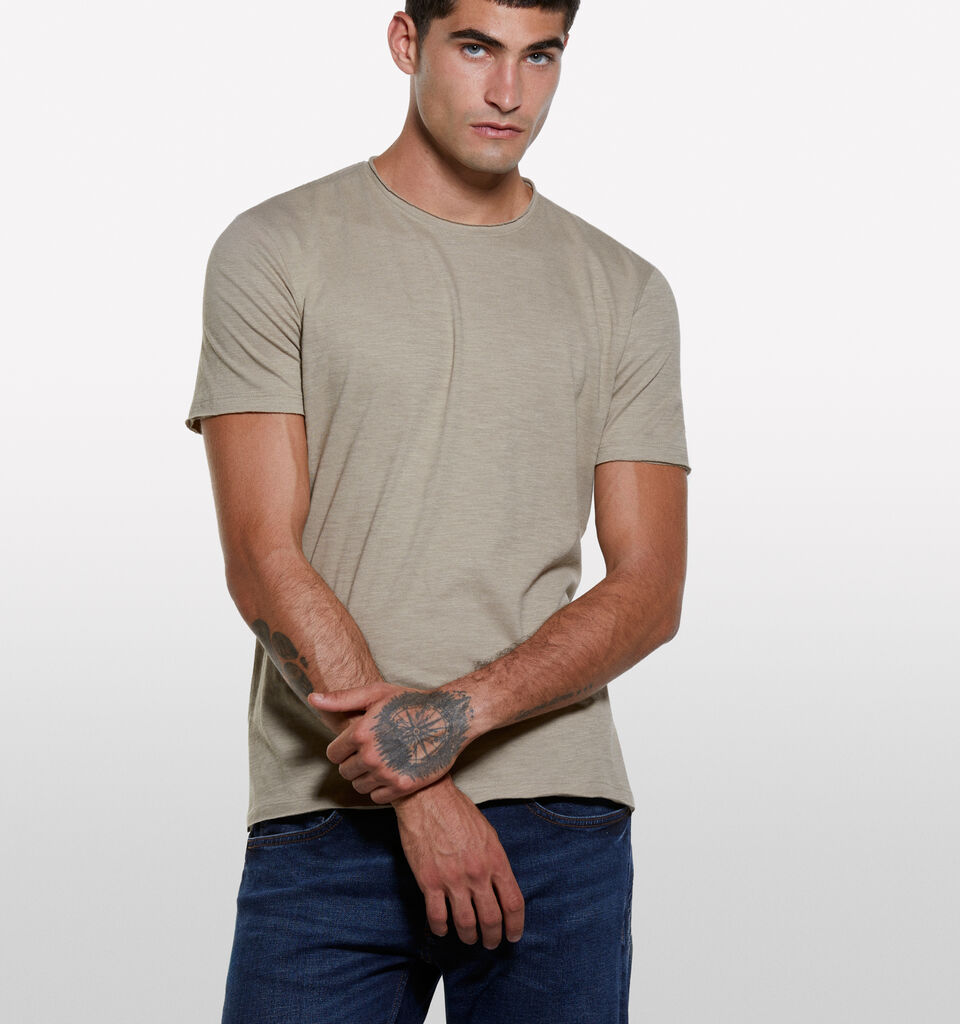 Camel slim fit short sleeve t-shirt - men's short sleeve t-shirts - Brown | Sisley image number 3